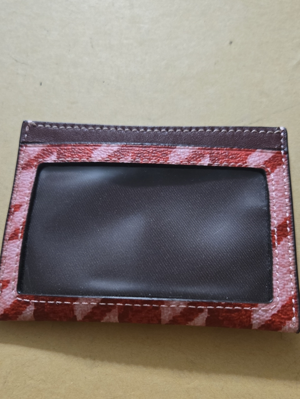 Coach Pink & Red Houndstooth Card Holder with Gold Logo - Picture 2 of 4